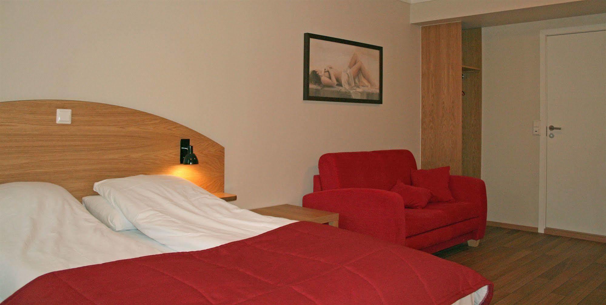 Astoria Hotel Kristiansund Exterior photo